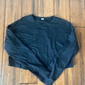 lululemon cropped longsleeve